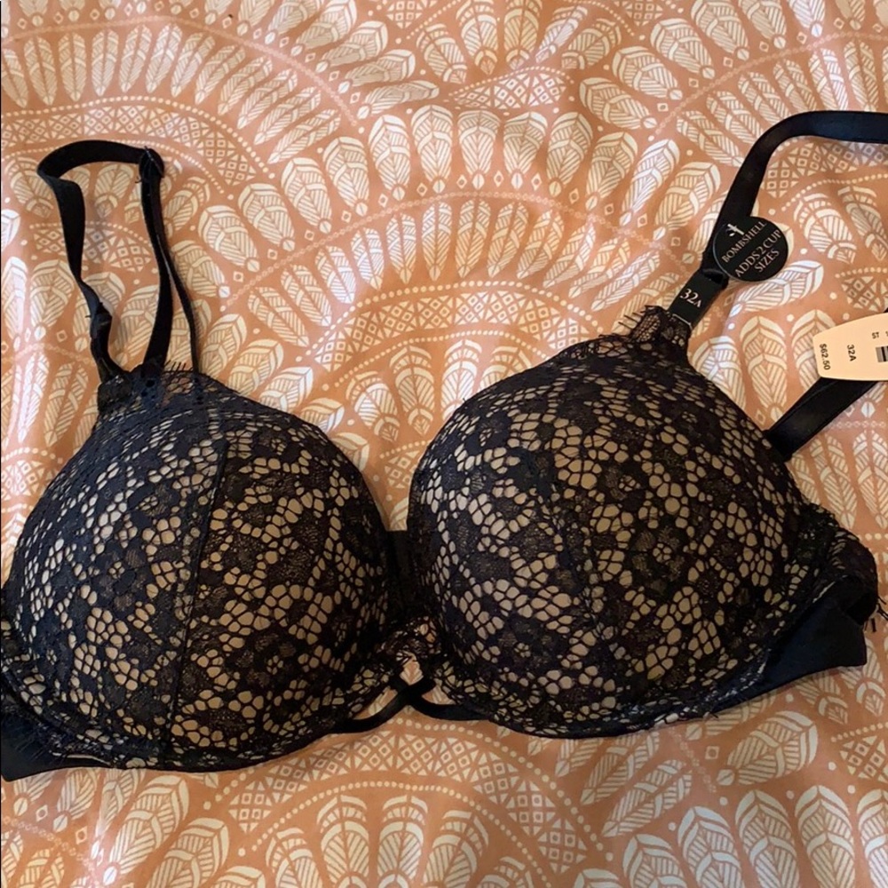 Victoria Secret Bra Size 32A